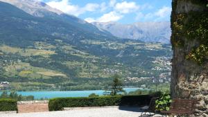 Hotels Chateau De Picomtal : photos des chambres