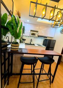 Twins Nest - CASA DANILO Cozy 2-Bedroom Condo Manila