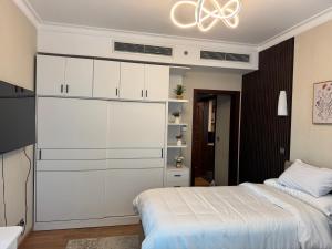 شقه فندقيه نيل هلتون ريزيدنس المعادي