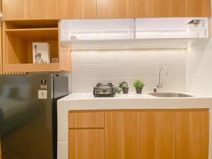 Cozy Studio at 7th Floor Tokyo Riverside PIK 2 Apartment By Travelio