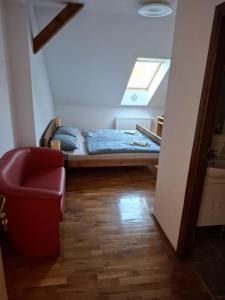 Pansion Blue Kvarner, Oriovac