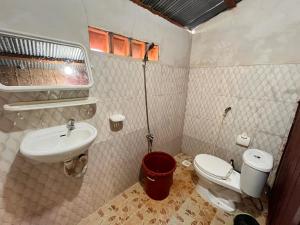 Bee Bees Chalets home stay and trekking