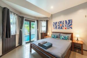 Naiharn Beach Holiday Pool Villa, Rawai