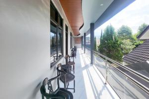 RedDoorz at K1 Hotel near Cipanas Cianjur