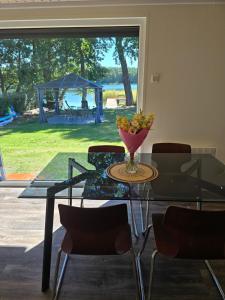 Mi-Chałki Kalwa Lake House