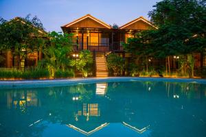 Raha Farms by ELIVAAS