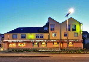Hotels Le Point Du Jour : photos des chambres