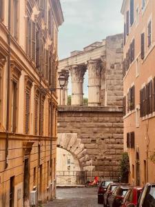 Velantia Fori Apartment