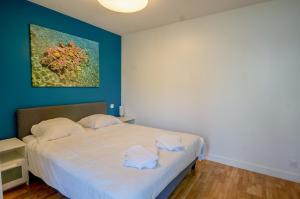 Cosy Smart and Modern Antony Centre