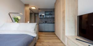 Homely! Skyview Apartment Frankfurt Airport, Fair, Rooftop, Gym!