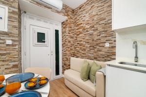 WHome Live the Lisbon Dream - Cobblestones & Culture