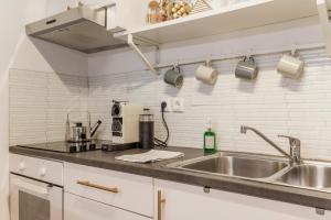 5-Bed Stylish Maisonette