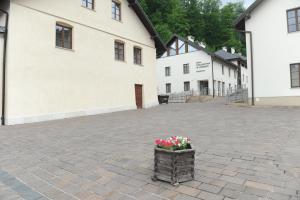 Dom Pielgrzyma KARMEL