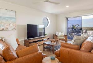 Crest on Convent - Oceanstays