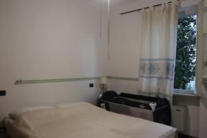 Monika Holiday 12 Beatrice Home