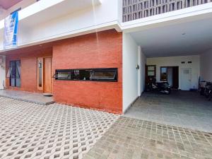 Ndalem Tamanan Syariah RedPartner