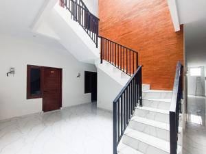 Ndalem Tamanan Syariah RedPartner