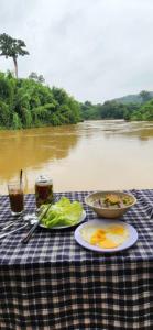 Mỏ Vẹt Guesthouse Riverside