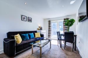 1BR Wapping Flat, Free Parking, Sleeps 4