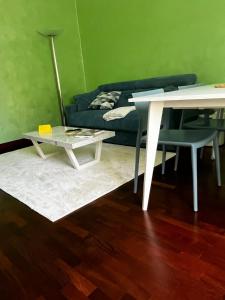 Rome full apt 4 people close to Colosseum Mao house