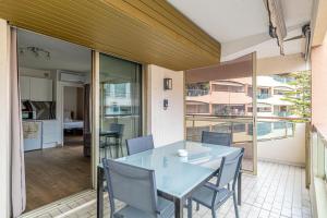 LE CHATAIGNIER avec terrasse au calme et central