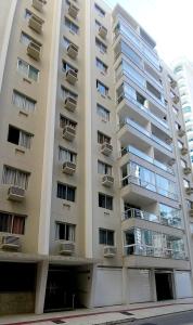 Apartment 50 meters from the sea