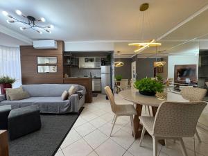 Apartment 50 meters from the sea