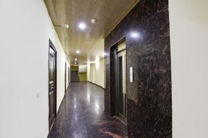 Hotel Royal Residency Near Anand Vihar Railway station