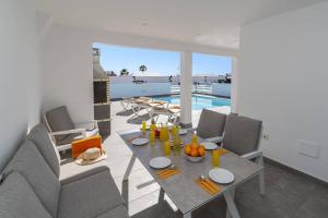 Villa Aqualava 1 by Villa Plus
