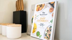 Upside Westfield garden city 2bedroom 2bathroom