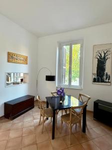 Domus Mantellate, Trastevere