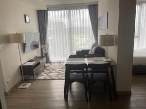 Laguna SkyPark, корпус А и Б, вид на горы и озера три 25 метровых бассейна на крыше, 500 Мбит интернет, все апартаменты верхние 6 и 7 этажи