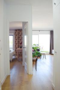 Beautiful flat in BenalBeach in front of the sea