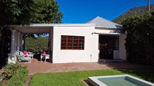 La Mode Garden Cottage