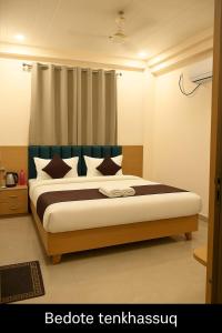Hari Niwaas Guest House by VM Stays in Varanasi near Ghat & Kashi Vishwanath Temple