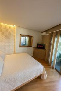 Modern Cozy Apartment Near beach