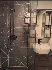 Appartement T4 Dijon proche Tram et bus 4ème étage