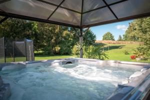 Ferienwohnung Hügelblick