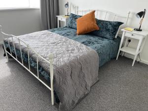 The Haven, Fishguard, ideal for Beach, coastal path and town!