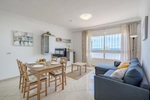 NEW Elegance by the Sea, Playa San Juan, Tenerife