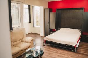 Sunny Corner Apartment