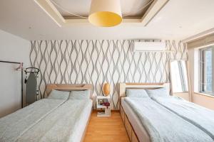 Cha Cha Stay Hongdae