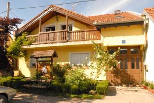 2 stern pension Guesthouse Tonkić Slavonski Brod Kroatien