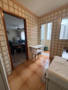 Guarujá.Pitangueiras