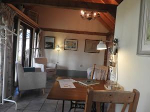 Bed&Breakfast t Eikeltje