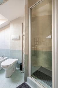 Villa nel verde di Marco Simone vicino ai campi da Golf e al Polo Tecnologico Tiburtino