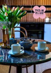 Kalwaryjska by Tyzenhauz