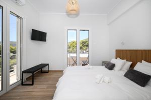 Muse Studios & Apartments Agia Marina