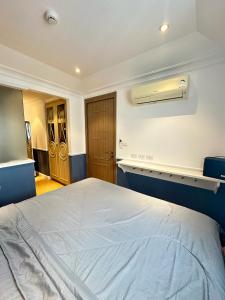 Seven Seas Cote dAzur D807 - 1 bedroom Cozy apartments in a premium Condo near the sea Бронирование открыто