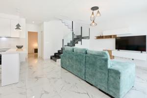 Rojales Golf House - by Welcomely